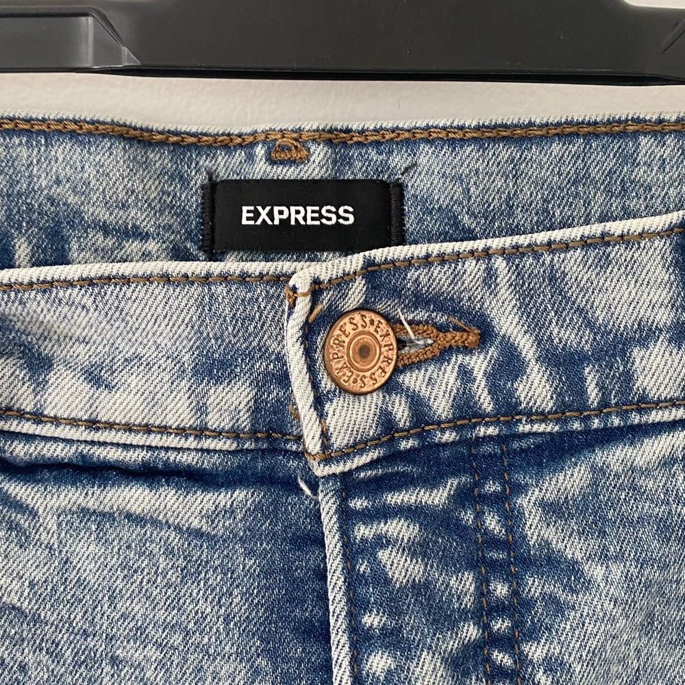 Express High Rise Wide Leg Jeans - Picture 3 of 5